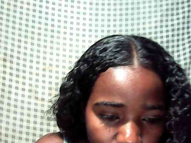 LandiQueen12
