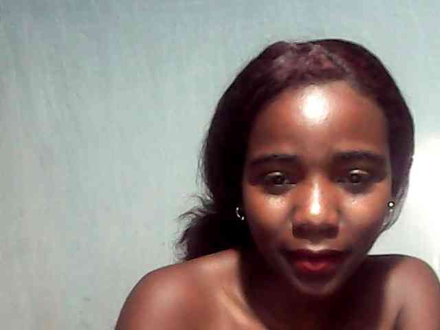 LandiQueen12