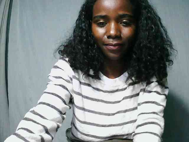 LandiQueen12
