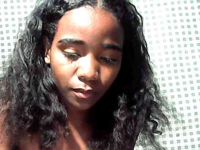 LandiQueen12