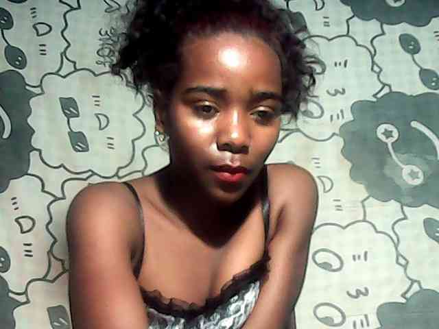 LandiQueen12