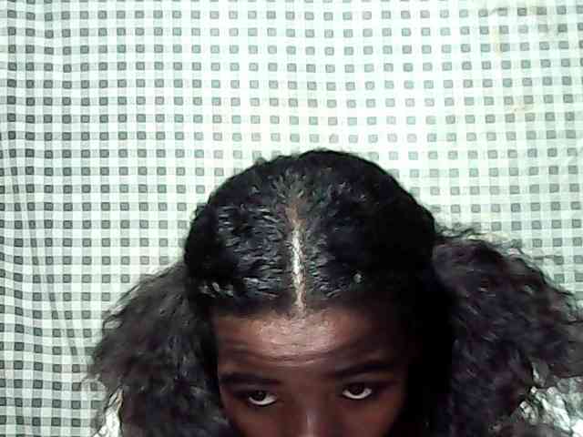LandiQueen12 webcam