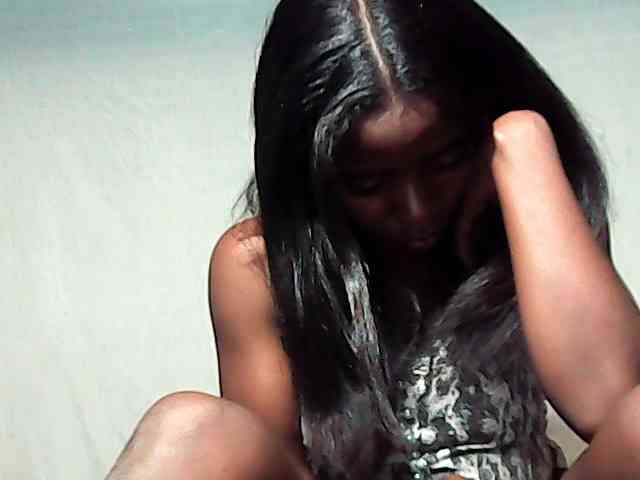 LandiQueen12