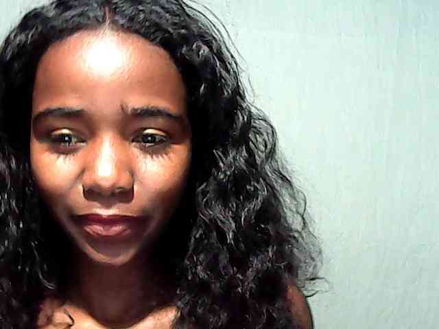 LandiQueen12 webcam