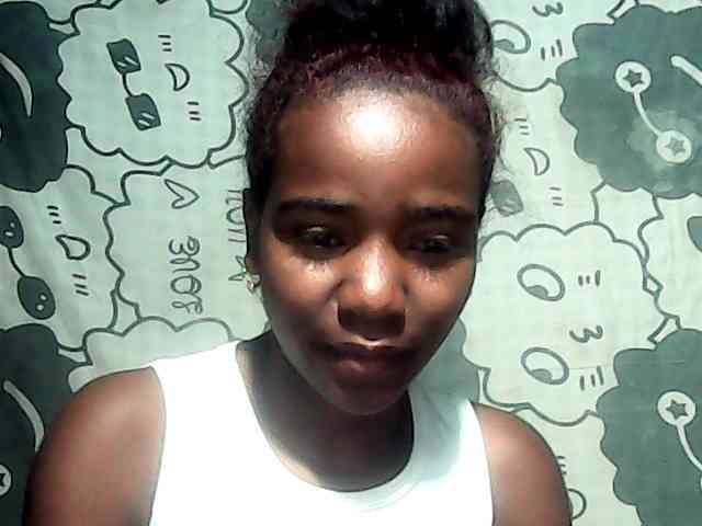 LandiQueen12