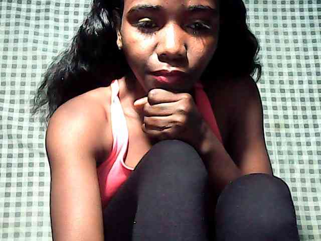 LandiQueen12