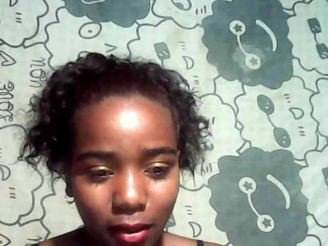 LandiQueen12 LandiQueen12