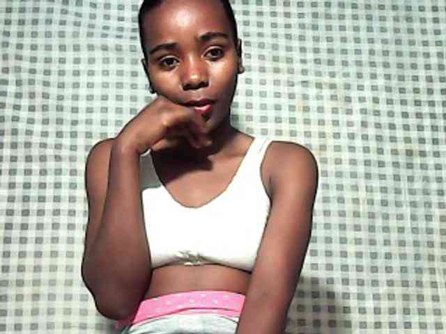 LandiQueen12 LandiQueen12