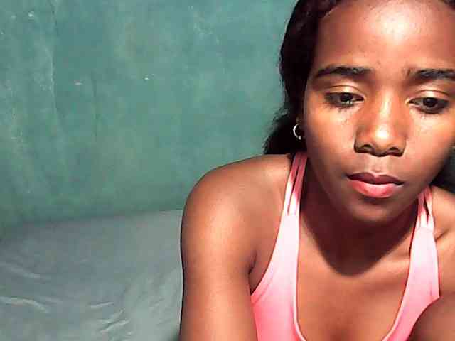 LandiQueen12