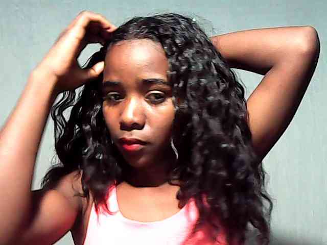 LandiQueen12 webcam