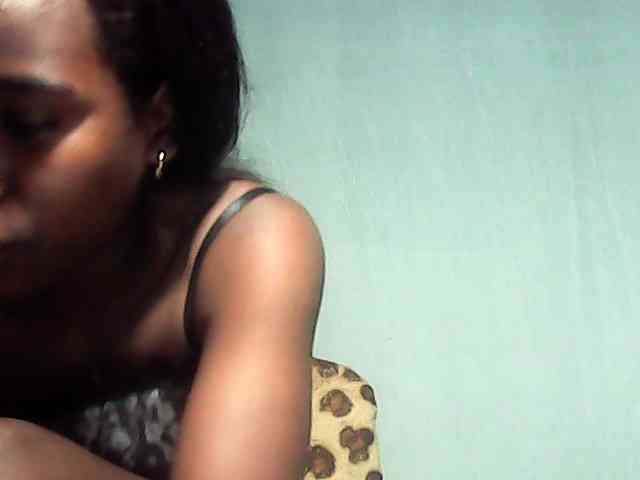 LandiQueen12