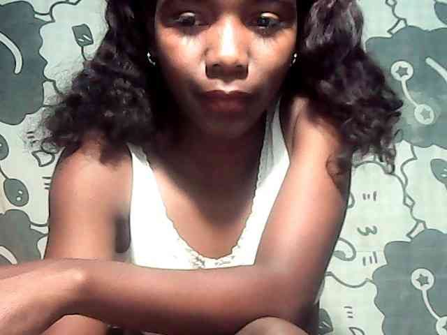 LandiQueen12