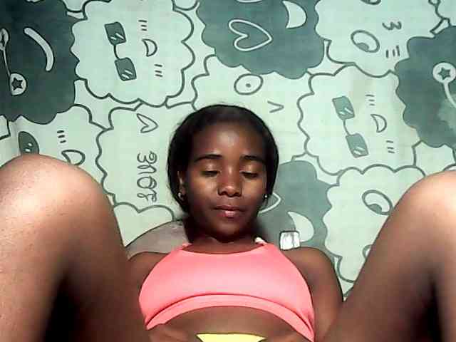 LandiQueen12