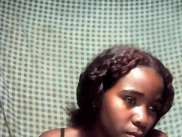LandiQueen12