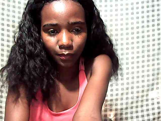 LandiQueen12 webcam