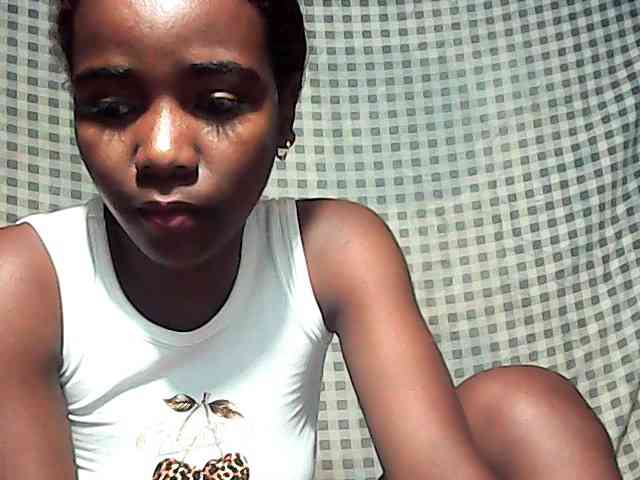 LandiQueen12