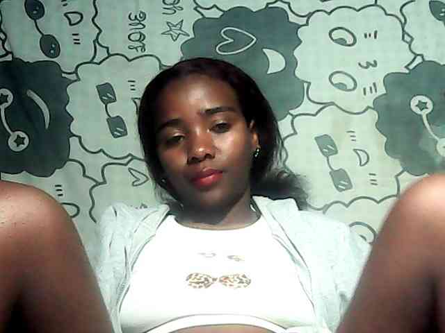 LandiQueen12