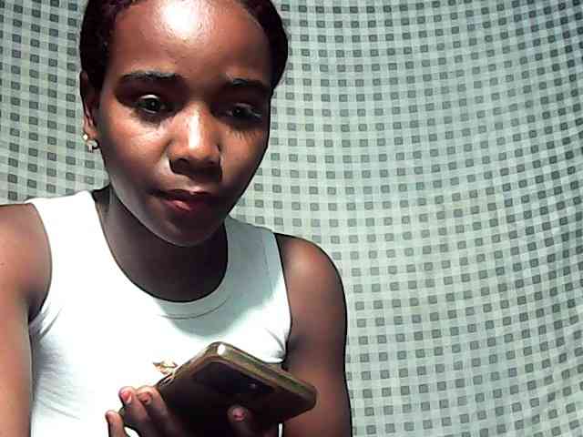 LandiQueen12 LandiQueen12