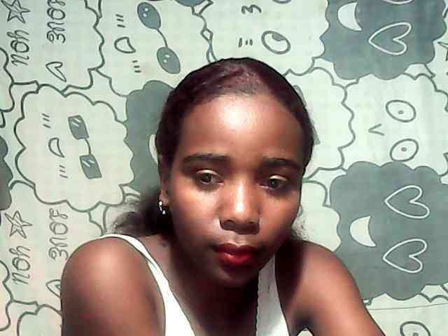 LandiQueen12