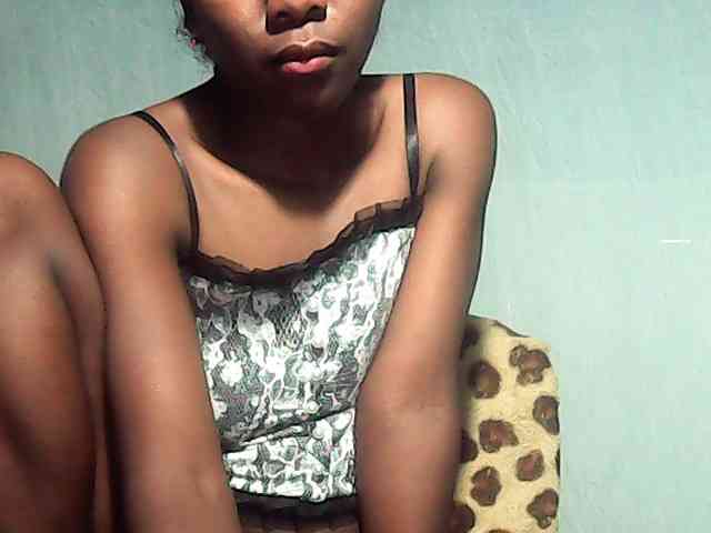 LandiQueen12