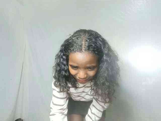 LandiQueen12 LandiQueen12