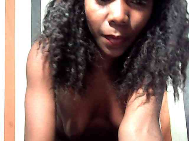 LandiQueen12