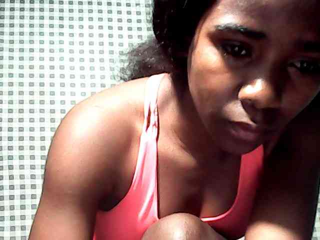 LandiQueen12