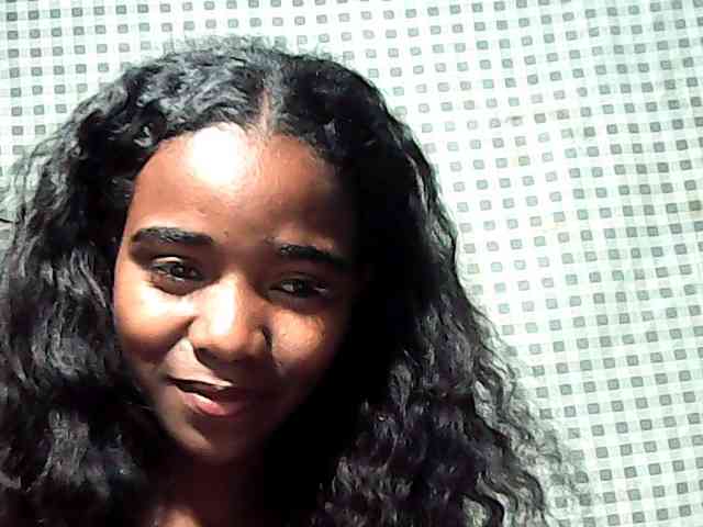 LandiQueen12 webcam