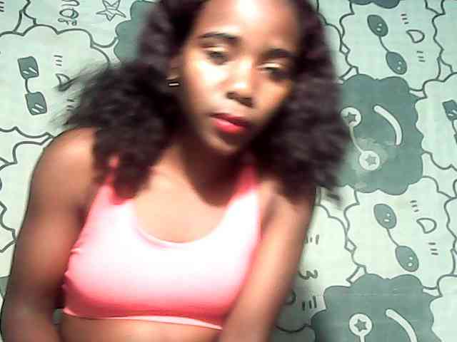 LandiQueen12