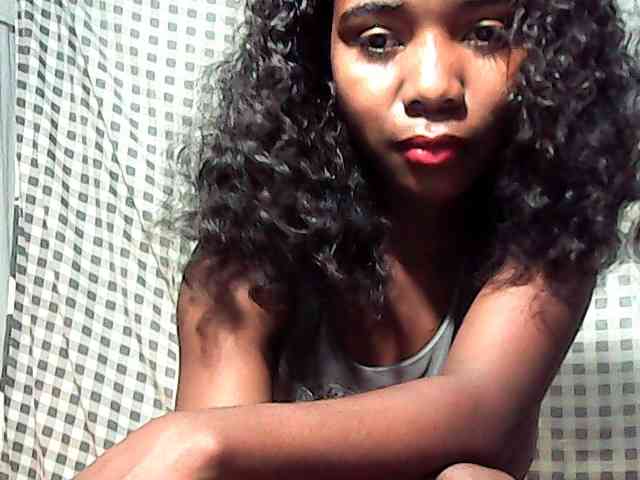 LandiQueen12