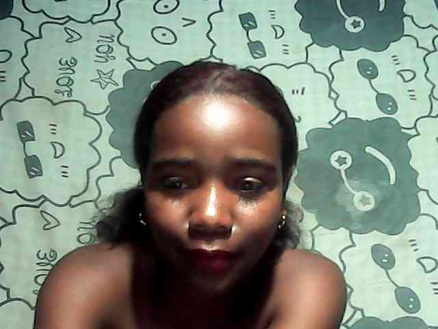LandiQueen12