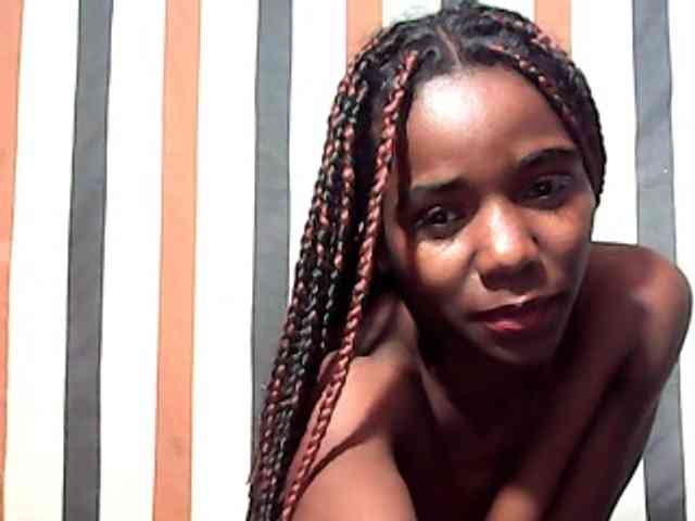 LandiQueen12