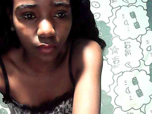LandiQueen12