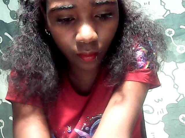 LandiQueen12