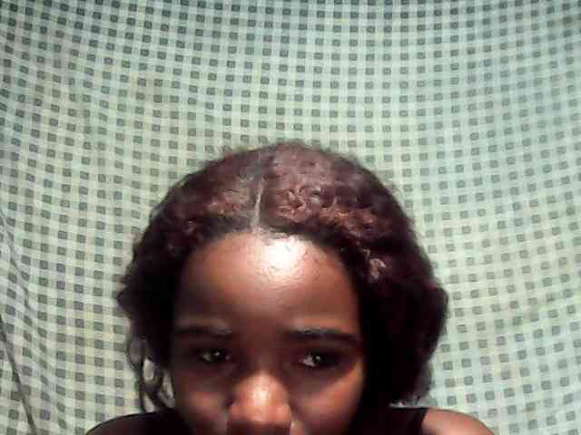 LandiQueen12 webcam