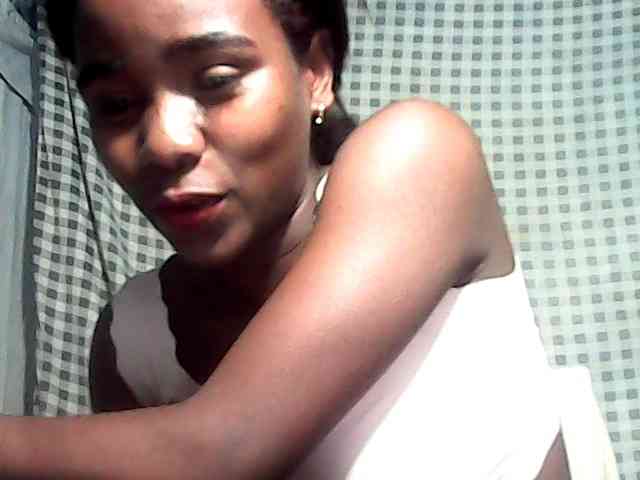LandiQueen12 LandiQueen12