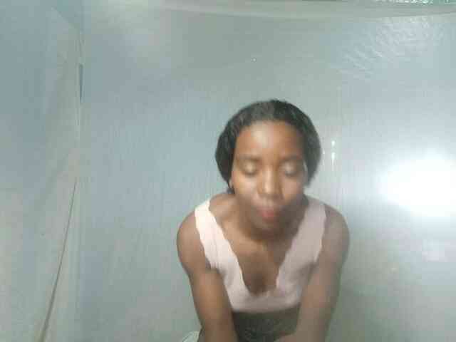 LandiQueen12 LandiQueen12