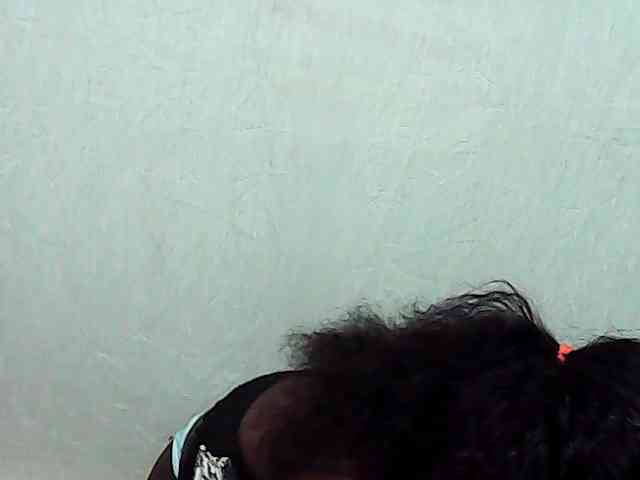 LandiQueen12 webcam