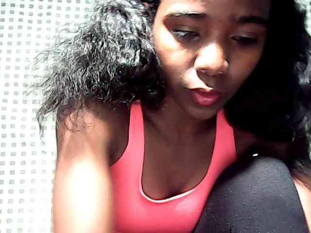 LandiQueen12