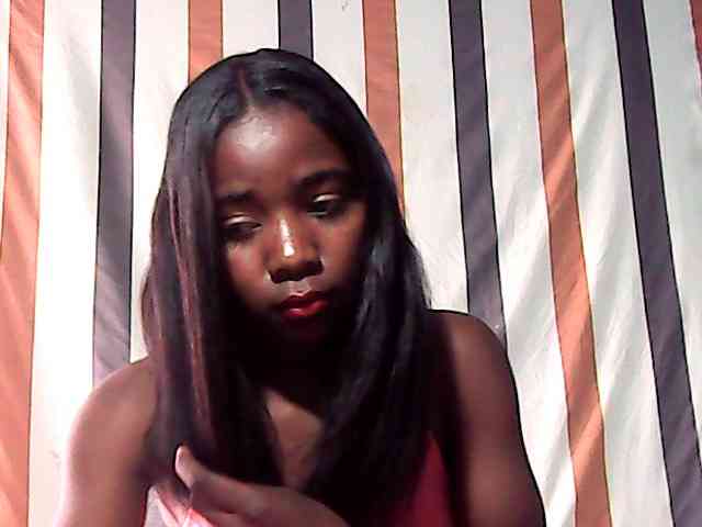 LandiQueen12