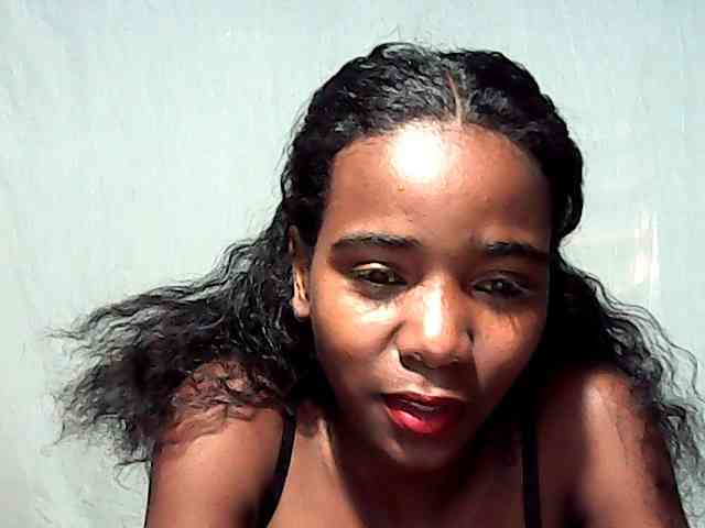 LandiQueen12