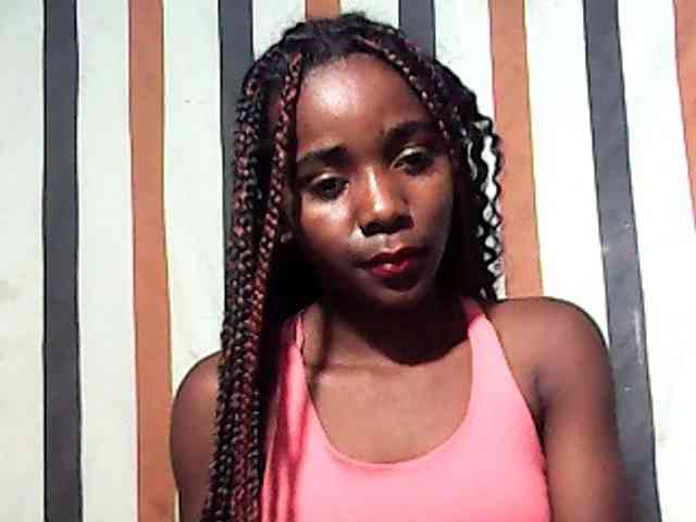 LandiQueen12