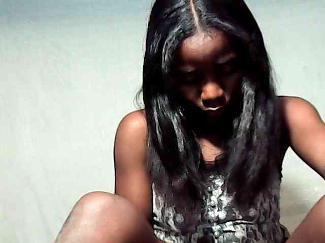 LandiQueen12 webcam
