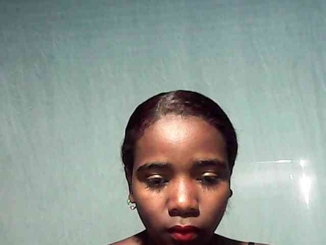 LandiQueen12