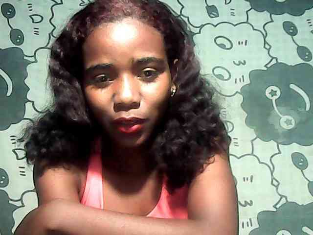 LandiQueen12 webcam