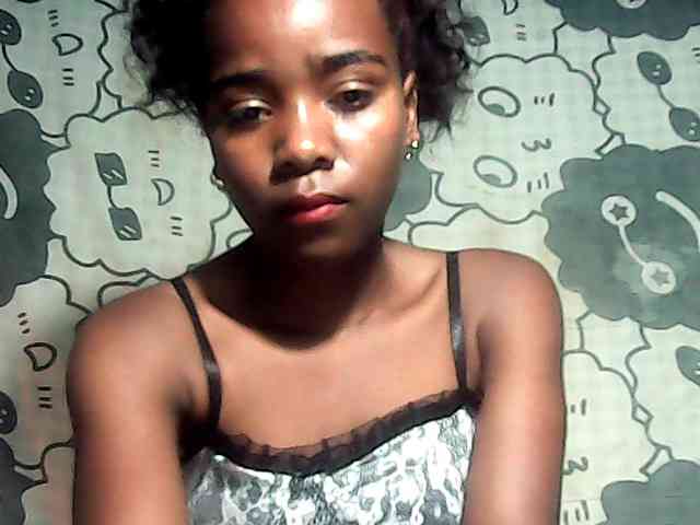 LandiQueen12
