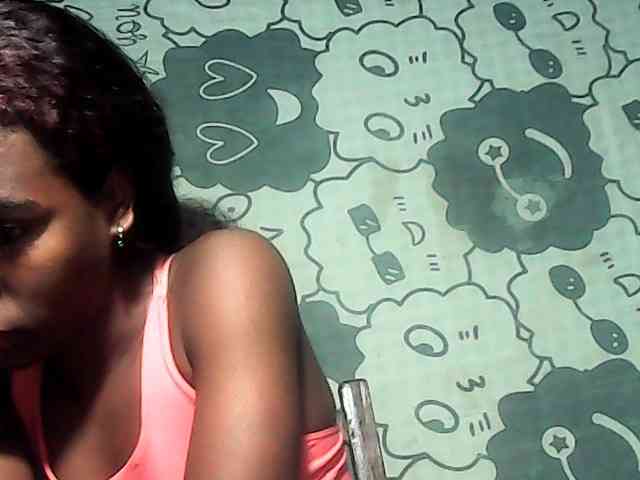LandiQueen12