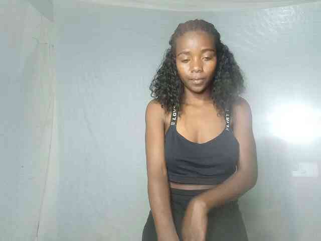 LandiQueen12 Live Webcam on BongaCams
