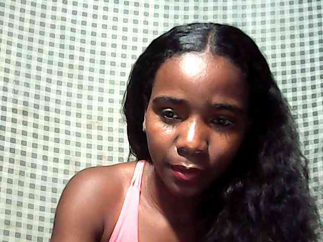LandiQueen12 webcam