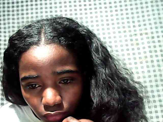 LandiQueen12 webcam